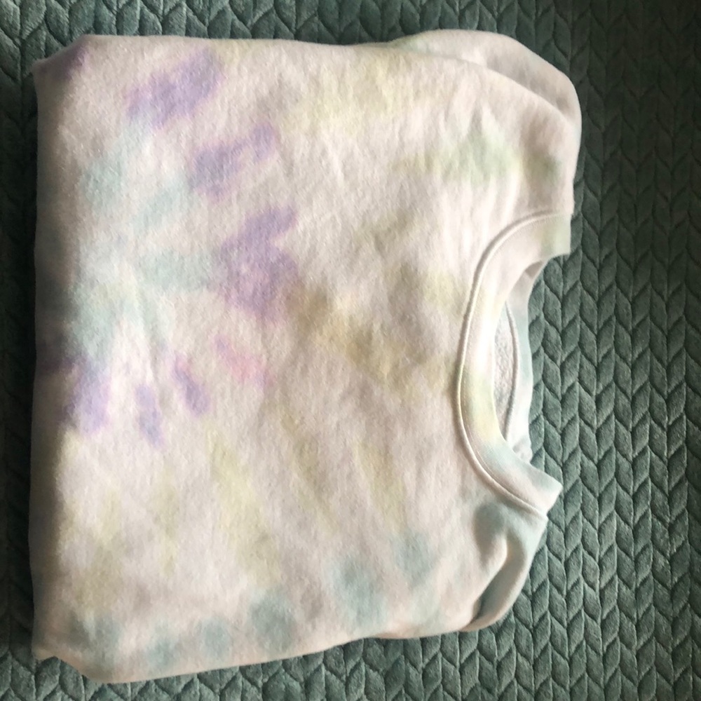 PacSun tie dye sweatshirt